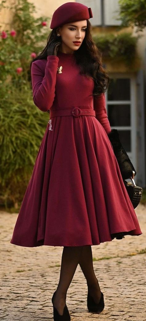 Autumn Female Outfit, 1940s Christmas Fashion, Modern Vintage Outfits Women, 40s Aesthetic Fashion, Vintage Feminine Outfits, Vintage Winter Outfits 50s, Modern Tea Party Outfit, Christmas Dress Women Classy, Business Formal Outfit