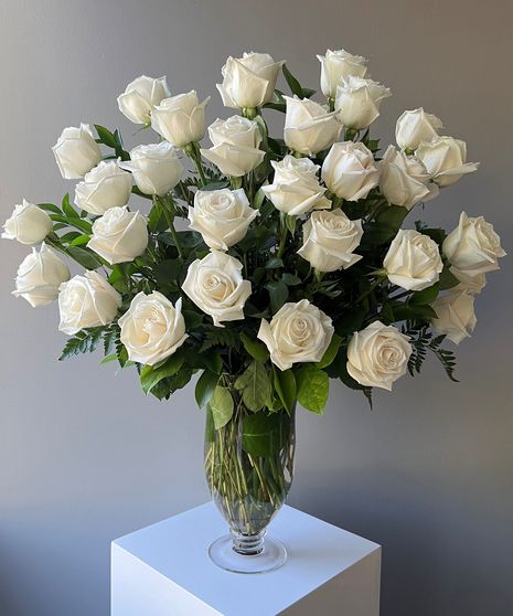 White spray roses