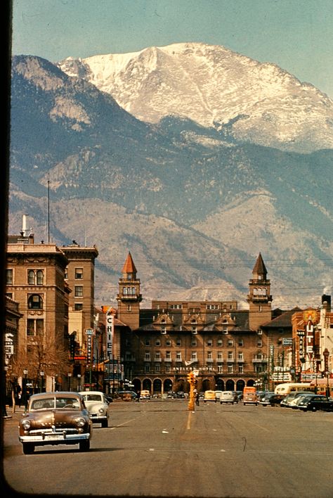 Colorado Springs Downtown, Best Weekend Getaways, Living In Colorado, Colorado Vacation, State Of Colorado, Colorado Homes, Pikes Peak, Colorado Travel, To Infinity And Beyond