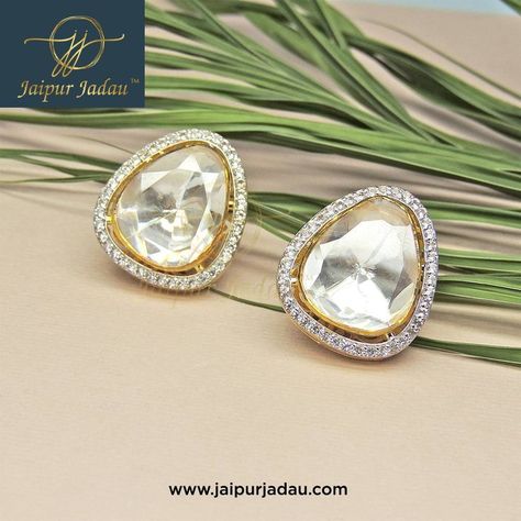 Polki Earrings Studs, Gold Pendent, Antique Necklaces Design, Diamond Earrings Design, Polki Earrings, Diamond Pendant Sets, Indian Jewellery Design Earrings, Indian Jewelry Sets, Polki Jewellery