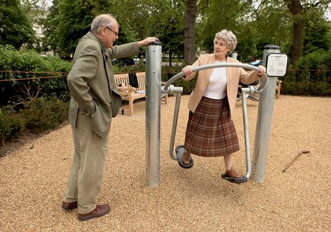 Fitness Equipment Design, Adult Playground, Outdoor Fitness Equipment, Exercise Machine, Senior Health, Senior Fitness, Healthy Aging, Senior Citizen, Old Age