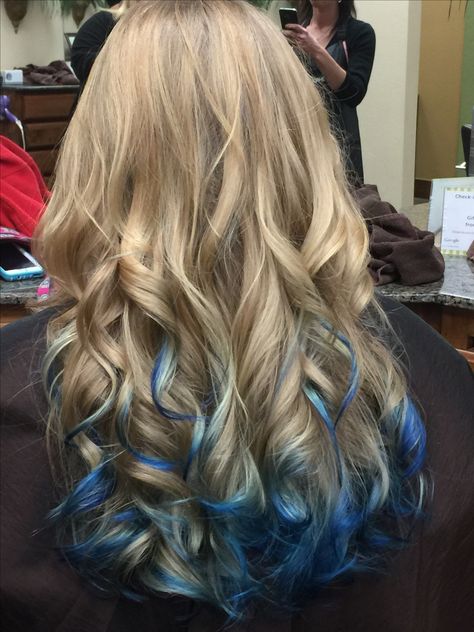 #hairstyle #colored #tips #blue Blue Hair Tips Blonde, Blue Hair Tips, Anna Lee, Different Hairstyles, Blonde Color, Hair Tips, Beach Hair, Blue Hair, Hair Hacks