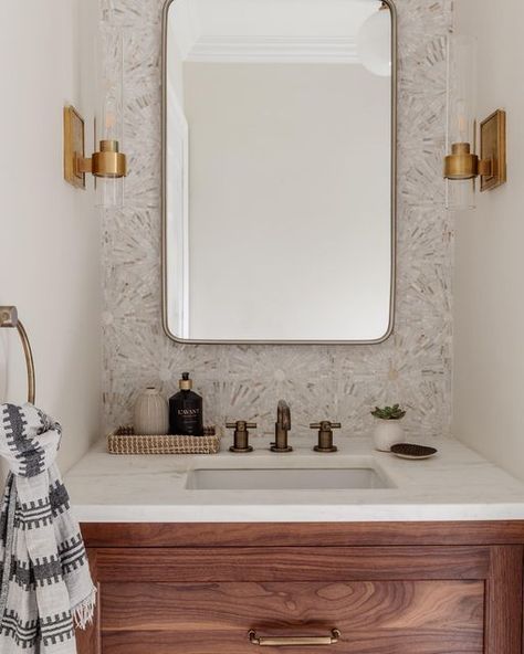 Colette Interiors on Instagram: "Guys, I know I repeat myself, but give us an alcove powder bath layout, and we will always reply: feature wall. And creative lighting placement. The toilet is hidden from the side by side?! Rejoice 🙌🏻 She's a pretty one. Walnut, marble mosaics, and rich brass details. Balance of light and dark, angles and curves. We call her #hollydrive designer: @coletteinteriors // photography: @lindapordonphotography // styled: @ag_creativedesigns // . . ." Alcove Vanity, Lighting Placement, Dark Angles, Bath Layout, Vanity With Lights, Powder Bath, Side Wall, Creative Lighting, Marble Mosaic