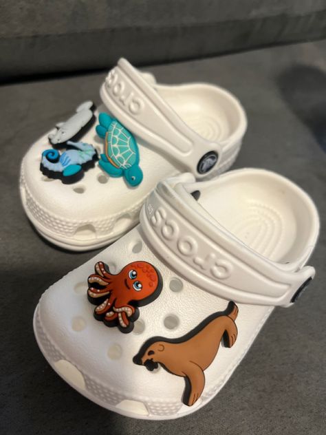 Crocs Fashion, Baby Wishlist, Baby Clothes Organization, Dream Future, Realistic Baby Dolls, Dad Baby