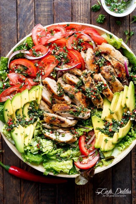 Chicken Avocado Salad, Chimichurri Chicken, Low Carb Salad, Avocado Chicken Salad, Summer Salad Recipes, God Mat, Chicken Avocado, Lunch Salads, Idee Pasto Sano