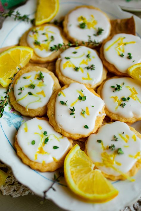 Lemon Thyme Tea Cookies with Lemon Icing: Bridgerton Inspired Perfect Shortbread Cookie Recipe — Under A Tin Roof Cookies With Lemon, Thyme Tea, Thanksgiving Vegetables, Lemon Shortbread Cookies, Sandwich Sauces, Bridgerton Inspired, Lemon Icing, Lemon Thyme, Shortbread Cookie Recipe