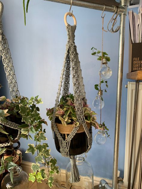 Macrame Double Plant Hanger, Plant Ceiling, Vintage Macrame Plant Hanger, Double Plant Hanger, Vintage Plant Hanger, Jute Macrame, Macrame Plant Hanger Tutorial, Vintage Macrame, Support Pour Plante