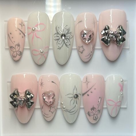 Girly Pop Nails, Y2k Nails Coffin, Nail Blackpink, Black Pink Nails Designs Kpop, Blackpink Inspired Nails, Aespa Nails Inspired, Enhypen Nails Ideas, Blackpink Nails Designs Kpop, Enhypen Inspired Nails