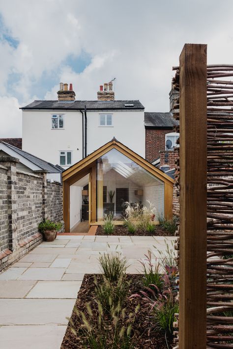 Image 1 of 15 from gallery of Well Street / IF_DO. Photograph by Mariell Lind Hansen Garden Divider, Extension Veranda, Cottage Extension, Garden Room Extensions, Lighting Garden, Room Extensions, Glass Extension, Modern Extension, House Extension Design