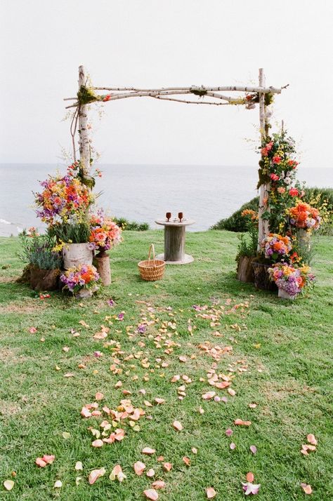 Festival Wedding Inspiration – Fun with florals Lights Entrance, Wedding Wishlist, Deco Champetre, Wedding Altars, Wedding Ceremony Backdrop, Santa Barbara Wedding, Ceremony Backdrop, Deco Floral, Festival Wedding