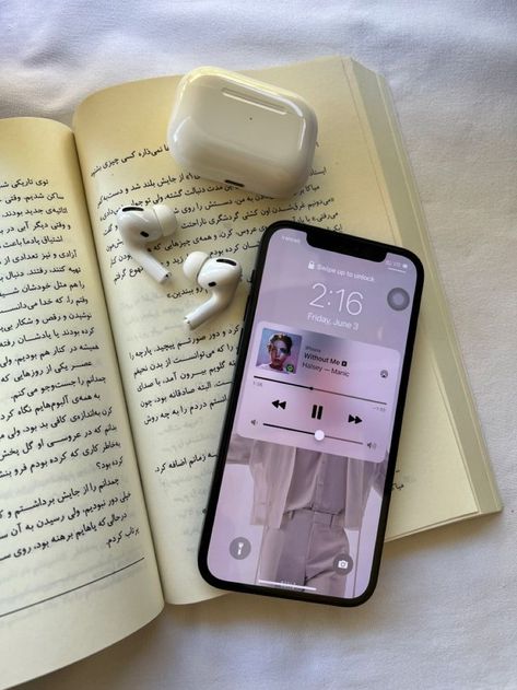 Mobile Phone Aesthetic Photo, Phone Spotify Aesthetic, Phone On Table Aesthetic, Watching Phone Aesthetic, Phone Music Aesthetic, Iphone Notes Aesthetic, Listen To Music Aesthetic, Audiobook Aesthetic, Books And Pens Photography