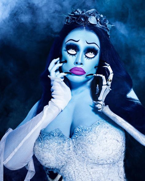 Halloween Inspired Outfits, Corpse Bride Makeup, Big Latto, Corpse Bride Costume, Bride Photoshoot, Lori Harvey, Celebrity Halloween Costumes, Halloween Costumes Makeup, Bride Of Frankenstein