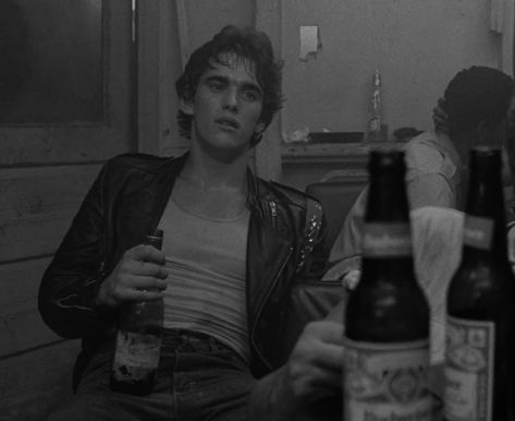 Matt Dillon The Outsiders, Rusty James, Bob Hughes, Young Matt Dillon, Matt Dallas, Guys My Age, The Outsiders Cast, 80s Actors, The Outsiders Greasers