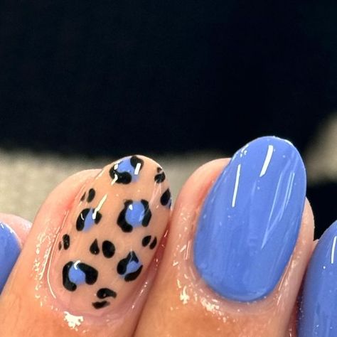 𝐿𝓎𝒹𝒾𝒶 𝒱𝒾𝒸𝓀𝑒𝓇𝓈 on Instagram: "Blue leopard 🩵  Clients natural nails using BIAB @the_gelbottle_inc  _____________________________________________________ #summervibes #summernails #springnails #leopardnails #bluenails #gelnails #thegelbottle #buildergelnails #biabnails #biab #nailsnailsnails #nailsofinstagram #nailinspo" Colored Cheetah Print Nails, Blue Nails Leopard, Blue Biab Nails Designs, Blue Animal Print Nails, Gel Nail Designs Natural Nails, Blue Cheetah Print Nails, Blue Leopard Print Nails, Blue Nail Polish Ideas, Blue Cheetah Nails