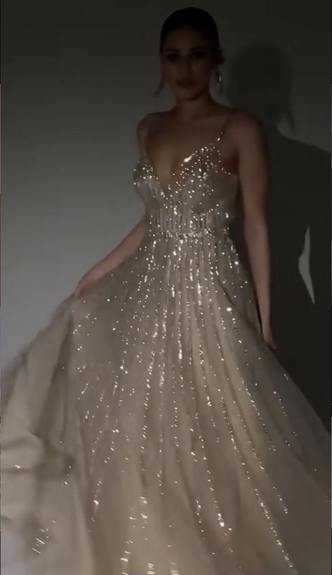 White Glittery Prom Dress, Mirrorball Prom Dress, Beige Prom Dress Champagne, Wanhat Dress, Champagne Prom Dress Sparkly, Great Gatsby Prom Dress, Matric Ball Dresses Unique, Gatsby Prom Dress, Vestidos Champagne