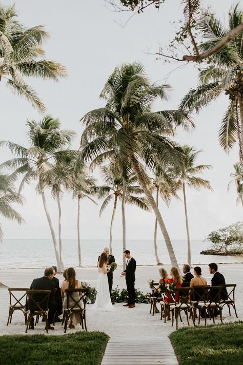 Wedding at The Moorings Village – Islamorada Wedding Photographer #islamoradawedding #islamoradaweddingphotos #floridakeyswedding #islamoradaweddingphotographer Moorings Village Islamorada, Small Island Wedding, Small Beach Elopement, Florida Keys Elopement, Small Wedding Beach, Small Florida Wedding, Small Intimate Beach Wedding, Cancun Elopement, Micro Beach Wedding