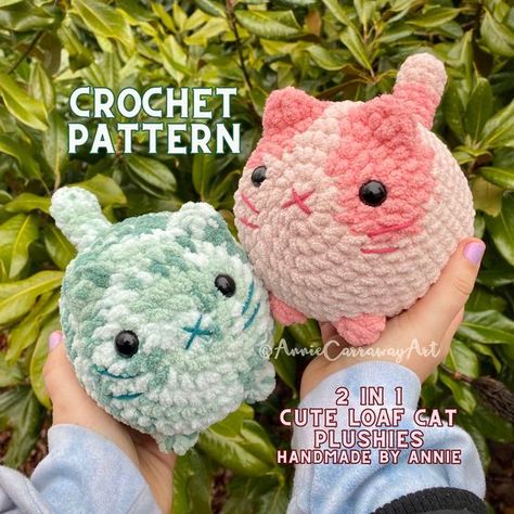 2 in 1 Crochet Pattern | Cute Loaf Cat Plushies, Amigurumi Crochet Cat, Crochet Plushie Pa #crochetpattern #crochetpatternsamigurumi #crochetamigurumi #cuteamigurumi #crochetplushies Green Superhero, Summer Fringe, Boho Coasters, Cat Plushies, Loaf Cat, Crochet Cats, Coasters Crochet, Easy Crochet Animals, Cat Crochet