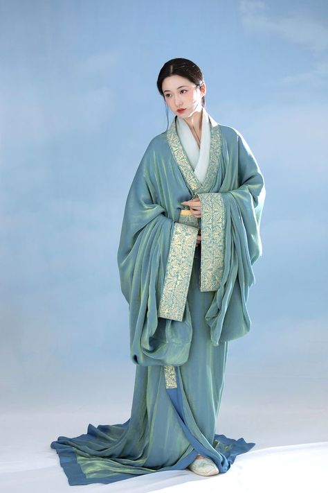 Male Hanfu, Chinese Fancy Dress, Dynasty Clothing, Qin Dynasty, Zhou Dynasty, Ruyi's Royal Love In The Palace, Warring States Period, Ancient Chinese Clothing, Chinese Aesthetic