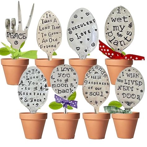 Spoon Plant Markers, Spoon Garden Markers, Herb Garden Pots, Aluminum Foil Art, Garden Marker, Spoon Crafts, Decorative Garden Stakes, Stamped Spoons, Plant Tags