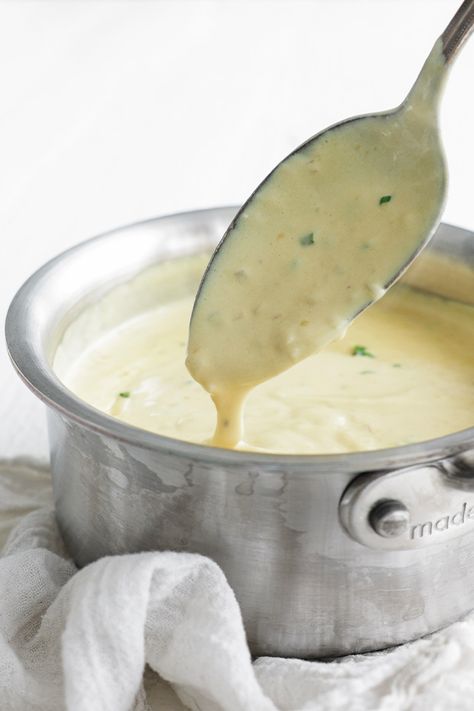 This delicious, easy-to-make Mustard Sauce Recipe combines reduced cream with garlic and yellow mustard, making it the perfect sauce for any dish. Mustard Sauce Recipe, Mustard Cream Sauce, Chef Billy Parisi, Mustard Dip, Billy Parisi, Bread Sauce, Keto Sauces, Homemade Ketchup, Beef Gravy