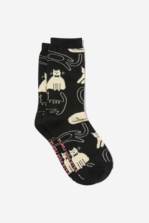 Keep those feet warm with these fun novelty socks!Choose from multiple designs, you'll never have to wear odd socks again.  Features:     - WOMENS' NOVELTY SOCKS  -  COTTON  -  75% Cotton  -  20% Polyester  -  5% Elastane Composition: 75% Cotton, 20% Polyester, 5% Elastane Funny Socks Aesthetic, Nugget Christmas, Cute Socks Aesthetic, Weird Socks, Stocking Stuffers Unique, Cute Ankle Socks, Nice Socks, Typo Shop, Shark Socks