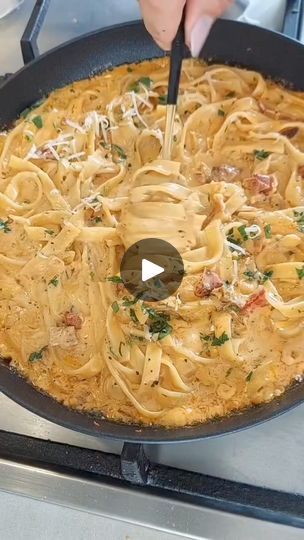 Creamy Bacon Tagliatelle, Fresh Tagliatelle Recipe, Creamy Tagliatelle Recipe, Pasta Tagliatelle Recipes, Pasta Bacon Recipes, Bacon And Pasta Recipes, Spinach Bacon Pasta, Tagliatelle Pasta Recipes, Tagliatelle Recipes