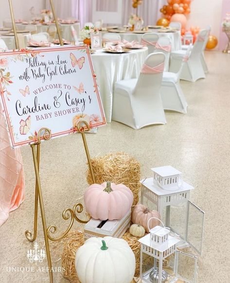 Fall Baby Shower Ideas (Autumn) – Baby Shower Ideas 4U Autumn Baby Shower Ideas, Fall Baby Shower Favors, Fall Baby Shower Decorations, Baby Shower Games Fall, Fall Baby Shower Games, Fall Baby Shower Ideas, Pumpkin Theme Baby Shower, Lil Pumpkin Baby Shower, Pink Pumpkin Baby Shower