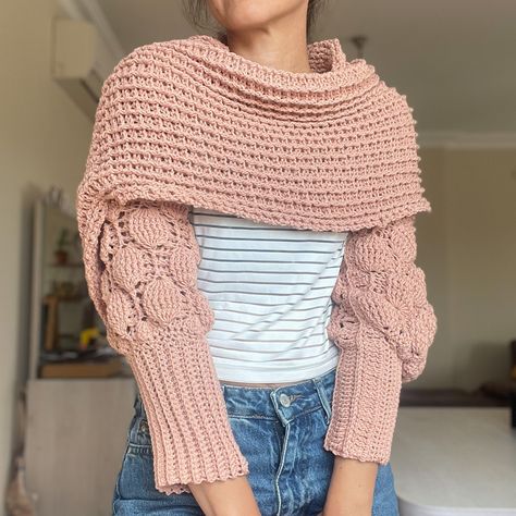 Scarf With Sleeves Crochet Pattern Free, Crochet Scarf With Sleeves, Sweater Scarf Crochet Pattern, Crochet Patterns Womens Tops, Crocheting Scarf, Crochet Baby Shrug, Baby Cardigan Pattern Crochet, Bolero Crochet, Arm Crocheting