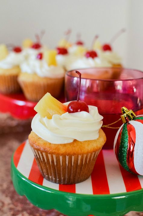 Love Pineapple Upside Down Cake but want something a bit easier to make? Check out these Pineapple Upside Down Inspired Cupcakes! Pineapple Upside Down Cupcakes, Pineapple Cupcakes, Pineapple Upside, Pineapple Upside Down, Pineapple Upside Down Cake, Starters Recipes, Upside Down Cake, Nutrition Recipes, Cupcake Recipes