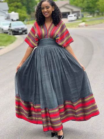 ብርሃን Oromo Dress, Shweshwe Designs, Eritrean Culture, Ethiopian Dresses, Eritrean Dress, Beautiful Ethiopian, Ethiopian Clothing, Ethiopian Traditional Dress, African Traditional Wear