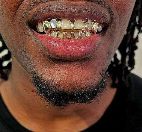 Gold Teeth Men, Gold Teeth Grills, Gold Teeth Grillz, Tyler The Creator Outfits, Teeth Aesthetic, Pretty Teeth, Silver Grillz, Grillz Teeth, Edgars Haircut