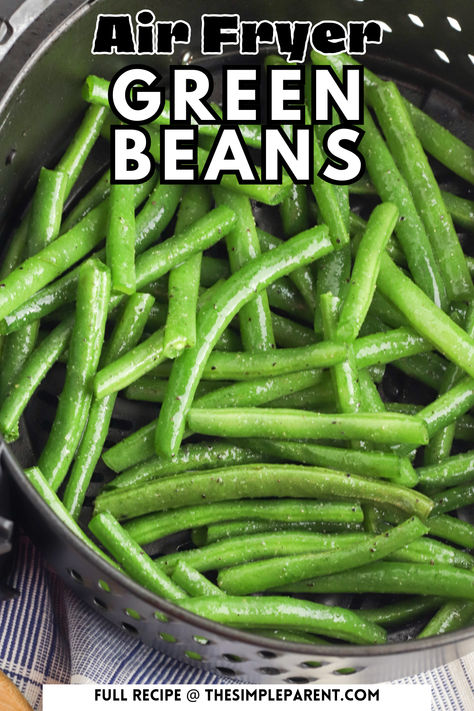 Roasted green beans in the air fryer are an easy and healthy vegetable side dish. It pairs with pretty much any meal and works great for weeknight dinners and holiday meals. Air Fryer Roasted Green Beans, Fresh Green Beans In Air Fryer, Green Beans In Air Fryer, Beans In Air Fryer, Air Fryer Green Beans, Air Fried Green Beans, Vegetable Side Dishes Healthy, Easy Vegetable Side Dishes, Carrots And Green Beans