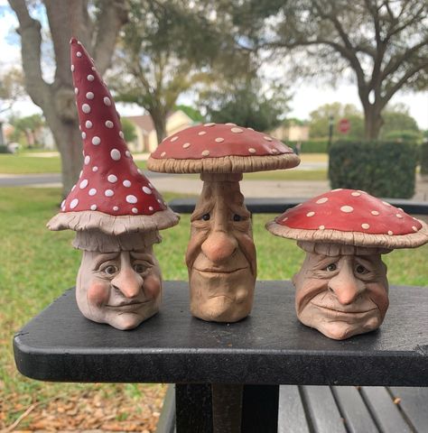 Weird Mushrooms, Polymer Clay Gnomes, Mushroom Characters, Ceramic Mushrooms, Mushroom People, Family Sculpture, Mushroom Crafts, Dremel Wood Carving, Clay Fairies