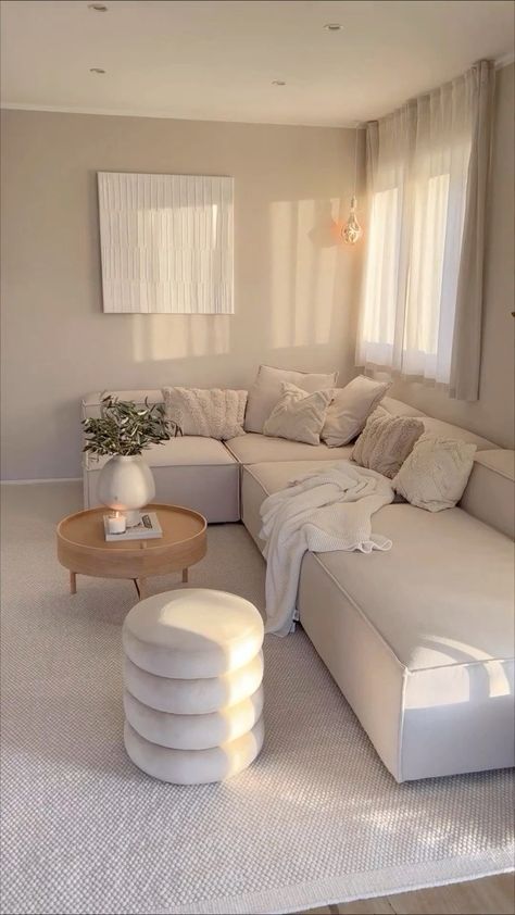 Apartment Living Room Design, Dream Apartment Decor, Future Apartment Decor, Home Design Living Room, Apartment Decor Inspiration, Dream House Interior, Decor Home Living Room, Apartment Inspiration, Living Room Decor Apartment