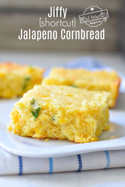 Cornbread Recipe With Jiffy, Cornbread Jiffy, Mexican Cornbread Jiffy, Easy Mexican Cornbread, Creamed Corn Cornbread, Mexican Cornbread Recipe, Jiffy Cornbread Recipes, Jalapeno Cheddar Cornbread, Cheddar Cornbread