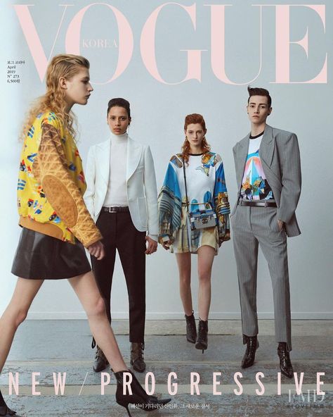 Vogue Photography, Vogue Editorial, Vogue Magazine Covers, Group Poses, Group Photography, Fashion Magazine Cover, Fashion Cover, Vogue Covers, Fashion Photography Inspiration