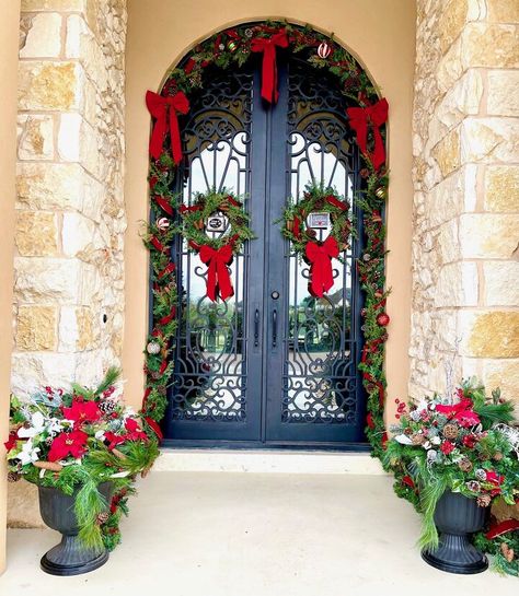 If you have a stucco home with an iron door, it is not easy to hang garland since you don't want to run the risk of damaging and possibly creating future cracks in the stucco or looking at nails around your door throughout the year. These heavy-duty magnetic hooks come to the rescue! I bought ours at Walmart years ago for $1 a piece they have a film on the back to protect the surface. These look similar on Amazon Place the hooks on the iron door frame, If you put it on the door… Iron Door Frame, Door For Christmas, Magnetic Hooks, Iron Front Door, Christmas Door Decoration, Stucco Homes, Holiday Goodies, Front Doors With Windows, Wrought Iron Doors