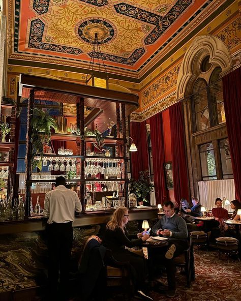 Malgorzata Cybulska | This is one of my favorite places in London. The Gothic Bar at St Pancras within the Renaissance Hotel is spectacular. The architecture… | Instagram Gothic Bar, London Gothic Architecture, St Pancras Hotel, Gothic Area Barcelona, St Johns Co Cathedral Malta, Gothic Quarter Barcelona, Peggy Guggenheim, St Peter's Basilica Architecture, London Interior