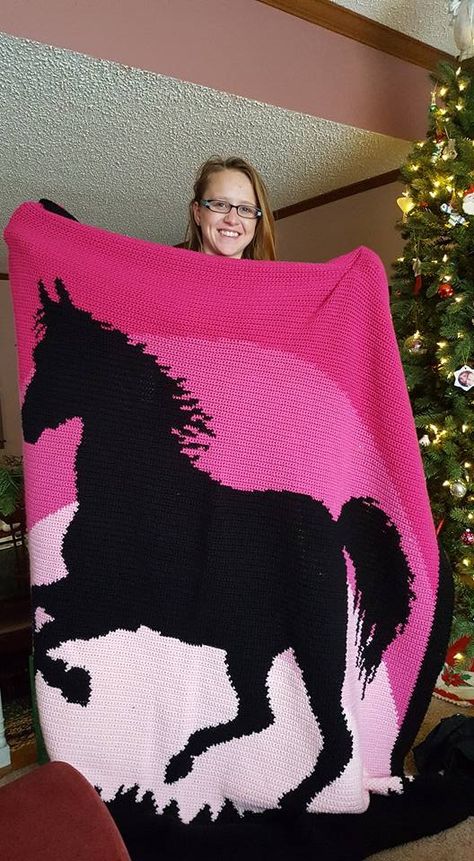 Horse Crochet Blanket Pattern Free, Crochet Horse Blanket Pattern Free, Horse Crochet Blanket, Crochet Horse Blanket, Horse Blanket Pattern, Horse Crochet, Free Crochet Sweater, Cross Stitch Horse, Crochet Gift Ideas