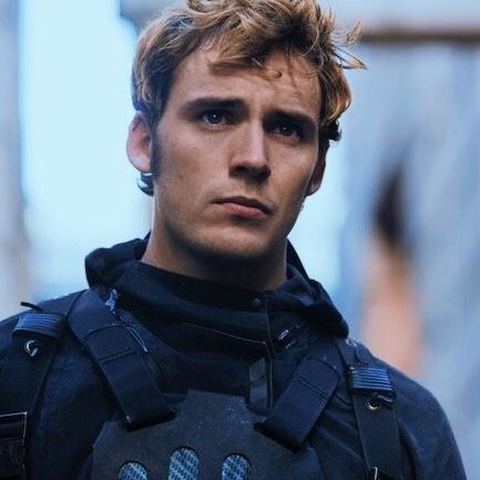 Finnick Odair, Hunger Games, A Man, Tumblr, Twitter, Black