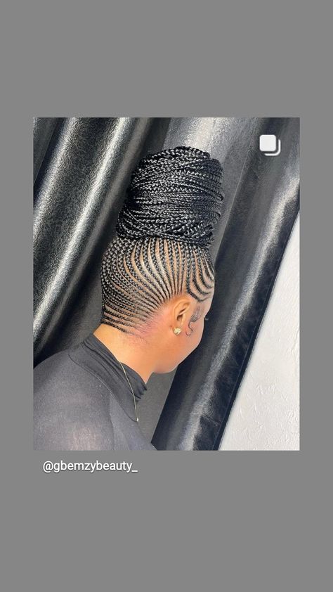 Corn Roll Hair Styles, All Back Hairstyle, Feed In Braids Ponytail, Corn Rolls, Latest Braided Hairstyles, Latest Hair Braids, Ghana Weaving, Goddess Braids Hairstyles, Twist Ponytail