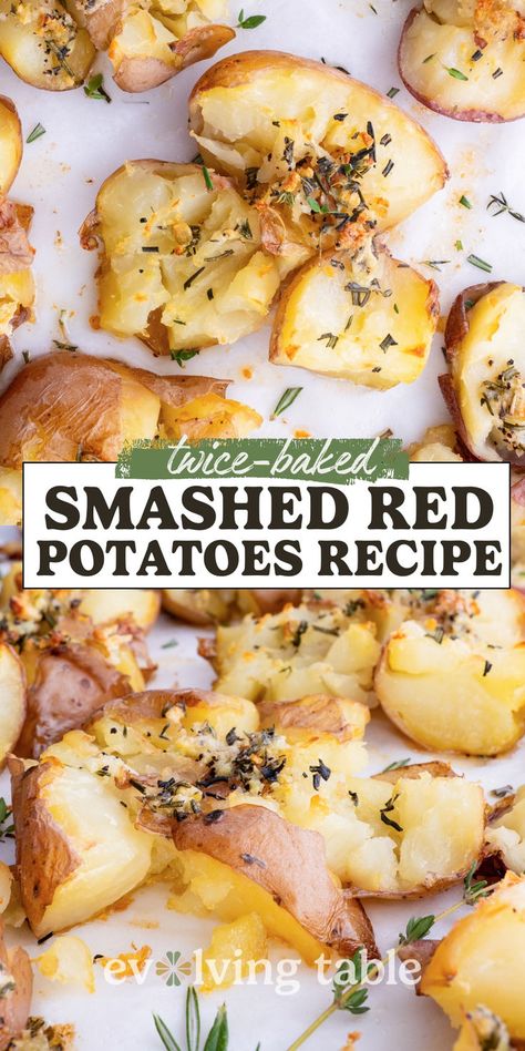 Level up your side dish game in taste AND texture with this easy Smashed Red Potatoes recipe! A two-part cooking process of boiling and then roasting the potatoes gives them the BEST crispy bite. Boiled Red Potato Recipes, Boiled Potatoes Recipes, Small Red Potato Recipes, Smashed Baby Red Potatoes, Red Potatoes Baked, Baby Red Potato Recipes, Red Smashed Potatoes, Red Potatoes Roasted, Red Potato Recipe