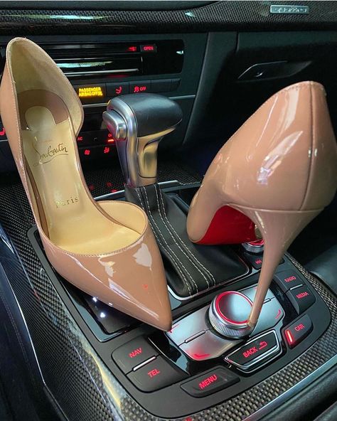 Louboutin International on Instagram: “@msvegasaudi 🔥  #louboutin #louboutinheels #teamlouboutin #christianlouboutinshoes” Socks Heels, Pretty Heels, Hot Heels, Jane Shoes, Fashion High Heels, Footwear Design Women, Fashion Socks, Mary Jane Shoes, Ballerinas