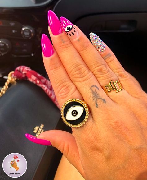 All Seeing Eye Nail Art, Hot Pink Evil Eye Nails, Summer Evil Eye Nails, Nail Designs With Eyes, Black Eye Nails, Pink Eye Nails, Spring Funky Nails, 3rd Eye Nails, Third Eye Nail Art