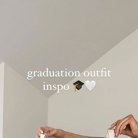 ROBYN on Instagram: "Part 1 of graduation outfit inspo 🎓🫶🏼 #graduationdress #graduationoutfit" Graduation Outfit, Simple Dresses, Graduation Dress, Fashion Blogger, Outfit Inspirations, Outfit Inspo, Clothes, Instagram