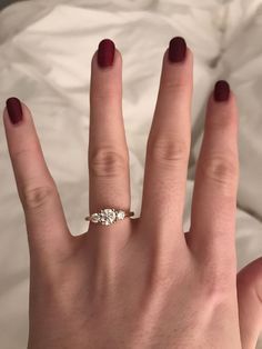 Like this #solitaire Jewelry Engraving, Trilogy Engagement Ring, Jewellery Business, Simple Engagement Rings, Wedding Rings Rose Gold, Classic Engagement Rings, Jewellery Shop, Emerald Engagement, Rose Engagement Ring