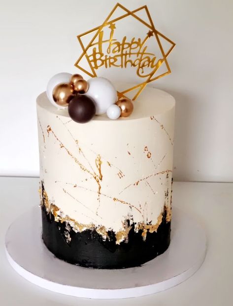 Men’s Birthday Cake Black And Gold, Black And Gold Birthday Cake Men, Black And Gold Birthday Cake For Him, Cake For 50th Birthday Men, Black And Golden Cake, Black And Gold Cake Ideas For Men, Men Birthday Cake Ideas, Gold Cake Design Birthday, Black Cake Design