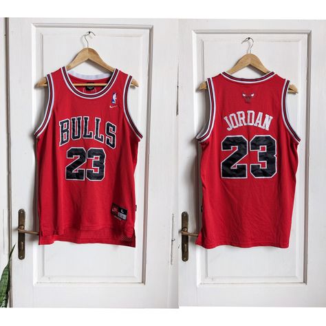 23 Michael Jordan, Vintage Chicago Bulls, Jordan Bulls, Jordan 23, Chicago Bulls, Michael Jordan, Nike Jordan, Air Jordans, Ukraine