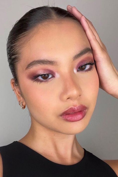 Asian Smokey Eye, Mekap Mata, 20 Makeup, Date Night Makeup, Look Of Love, Graduation Makeup, Barbie Makeup, Swag Makeup, Smink Inspiration