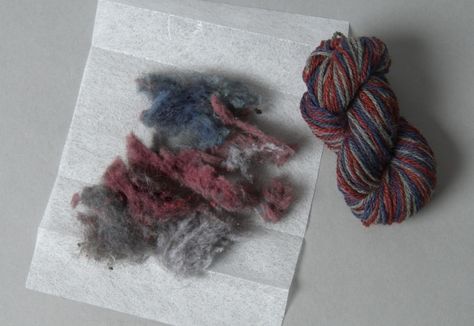 Dryer lint into yarn. Yarn Tools, Yarn Thread, Nuno Felting, Knitting Kits, Recycled Crafts, Yarn Crafts, Fabric Art, Hand Spinning, Pretty Cool